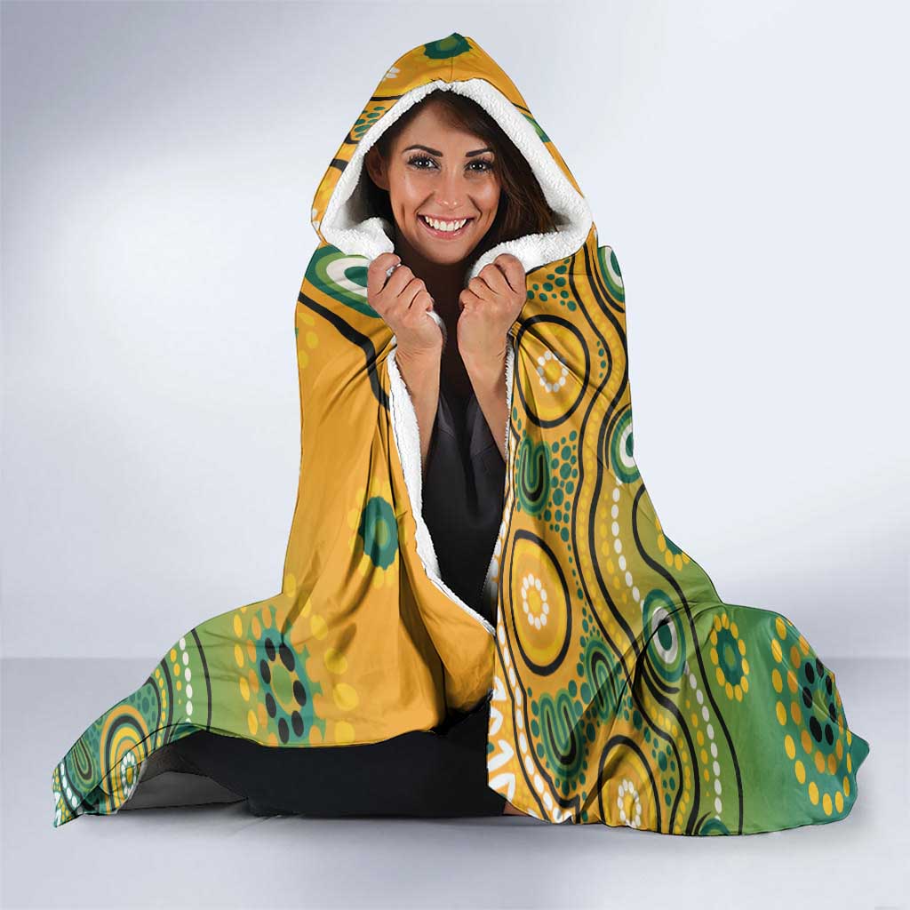 Goanna Aboriginal-style Dot Artwork Hooded Blanket