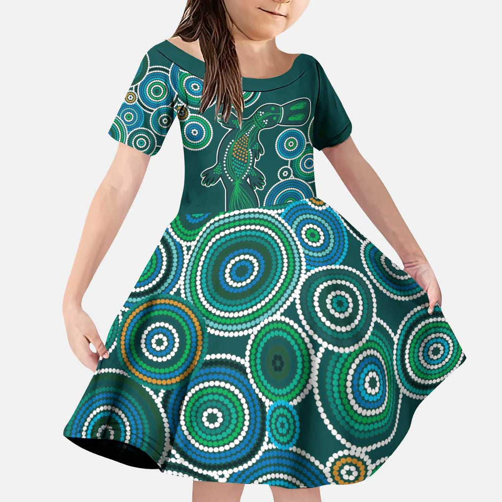Green Platypus Aboriginal Art Kid Short Sleeve Dress
