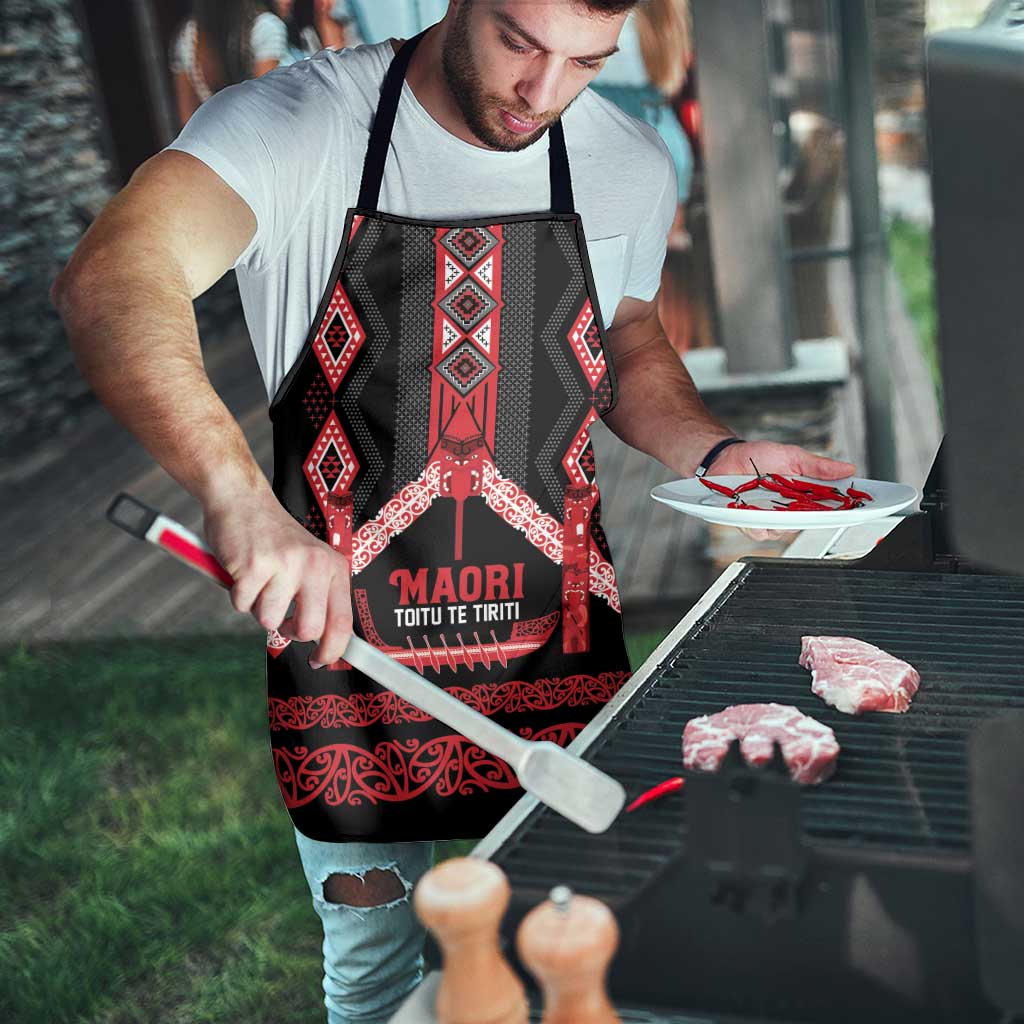 Toitu Te Tiriti Waitangi Apron Black Wharenui House - Aussie Hoodie