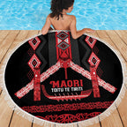 Toitu Te Tiriti Waitangi Beach Blanket Black Wharenui House - Aussie Hoodie