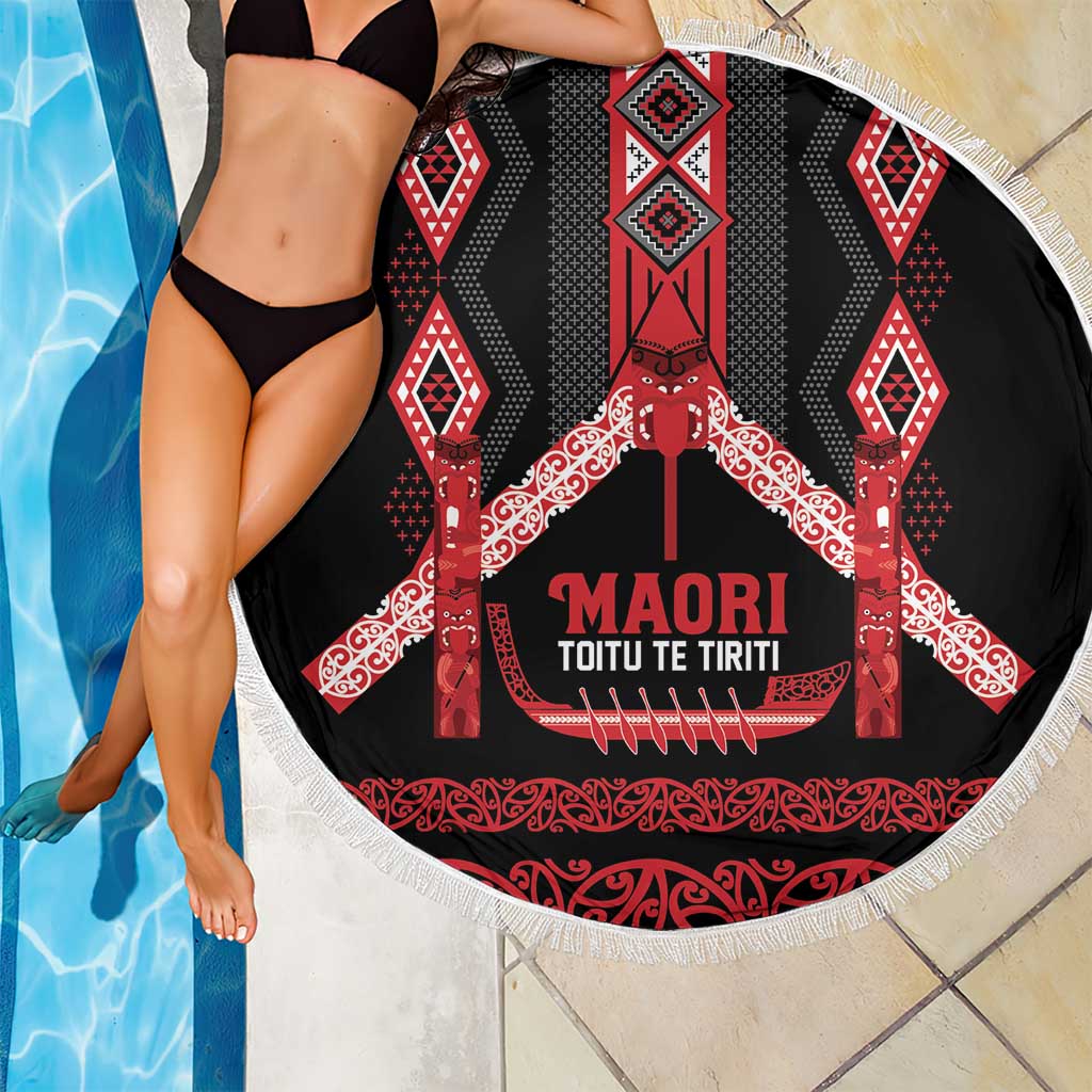 Toitu Te Tiriti Waitangi Beach Blanket Black Wharenui House - Aussie Hoodie