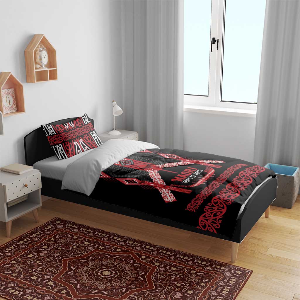 Toitu Te Tiriti Waitangi Bedding Set Black Wharenui House - Aussie Hoodie