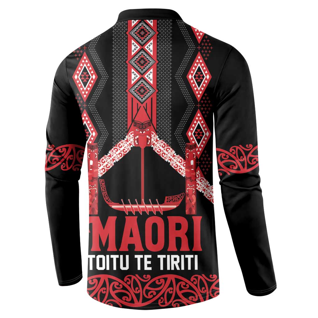 Toitu Te Tiriti Waitangi Button Sweatshirt Black Wharenui House - Aussie Hoodie