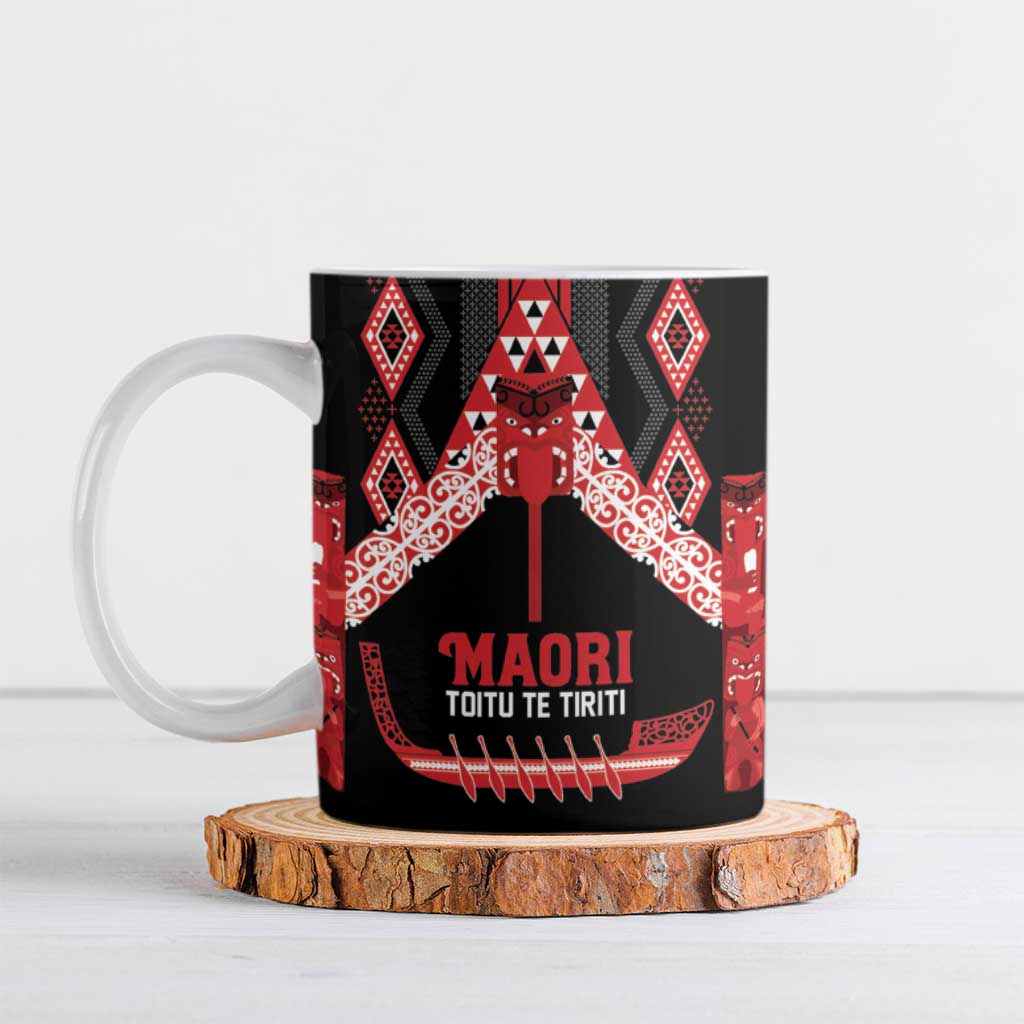 Toitu Te Tiriti Waitangi Ceramic Mug Black Wharenui House - Aussie Hoodie