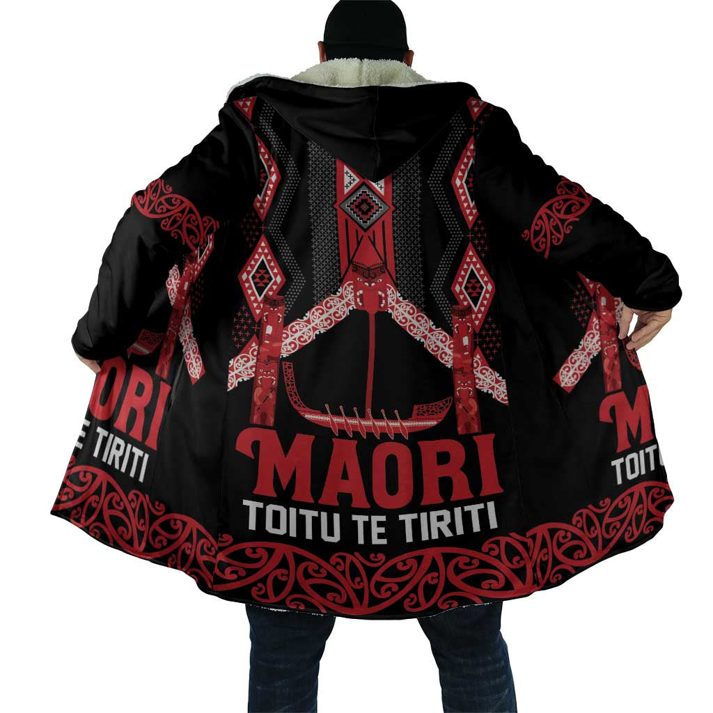 Toitu Te Tiriti Waitangi Cloak Black Wharenui House - Aussie Hoodie