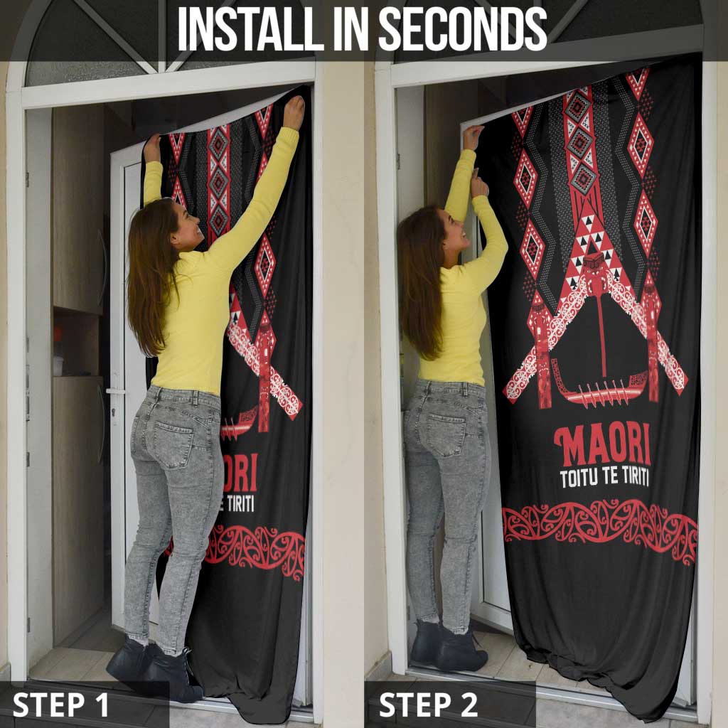 Toitu Te Tiriti Waitangi Door Cover Black Wharenui House - Aussie Hoodie