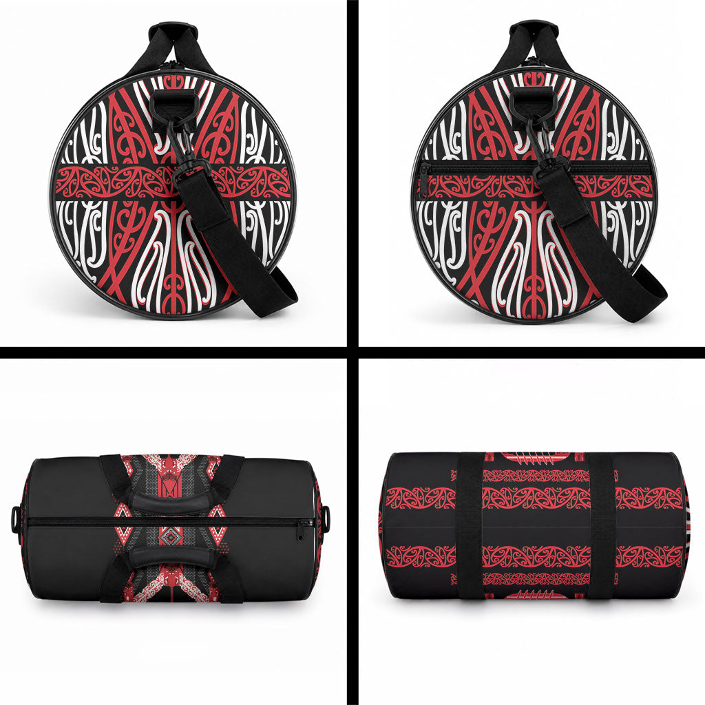 Toitu Te Tiriti Waitangi Duffle Bag Black Wharenui House