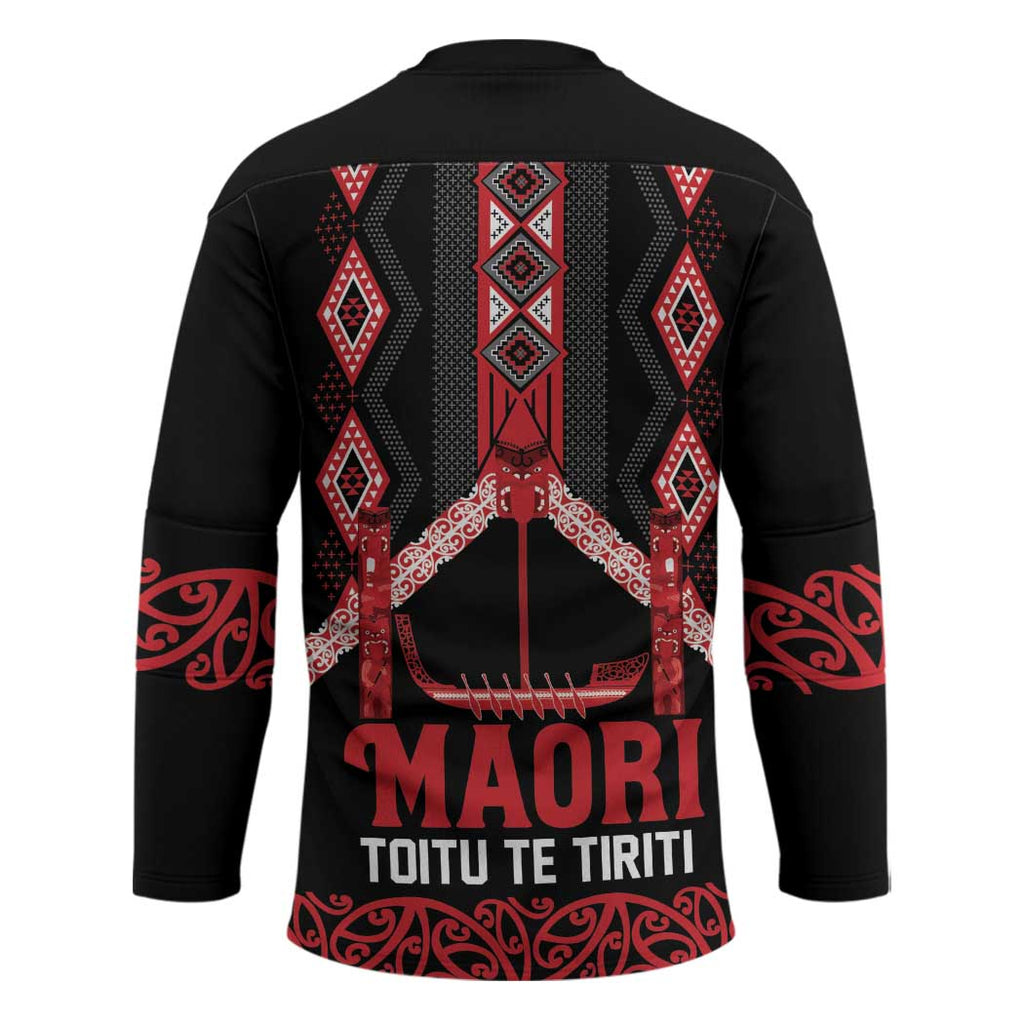 Toitu Te Tiriti Waitangi Hockey Jersey Black Wharenui House - Aussie Hoodie