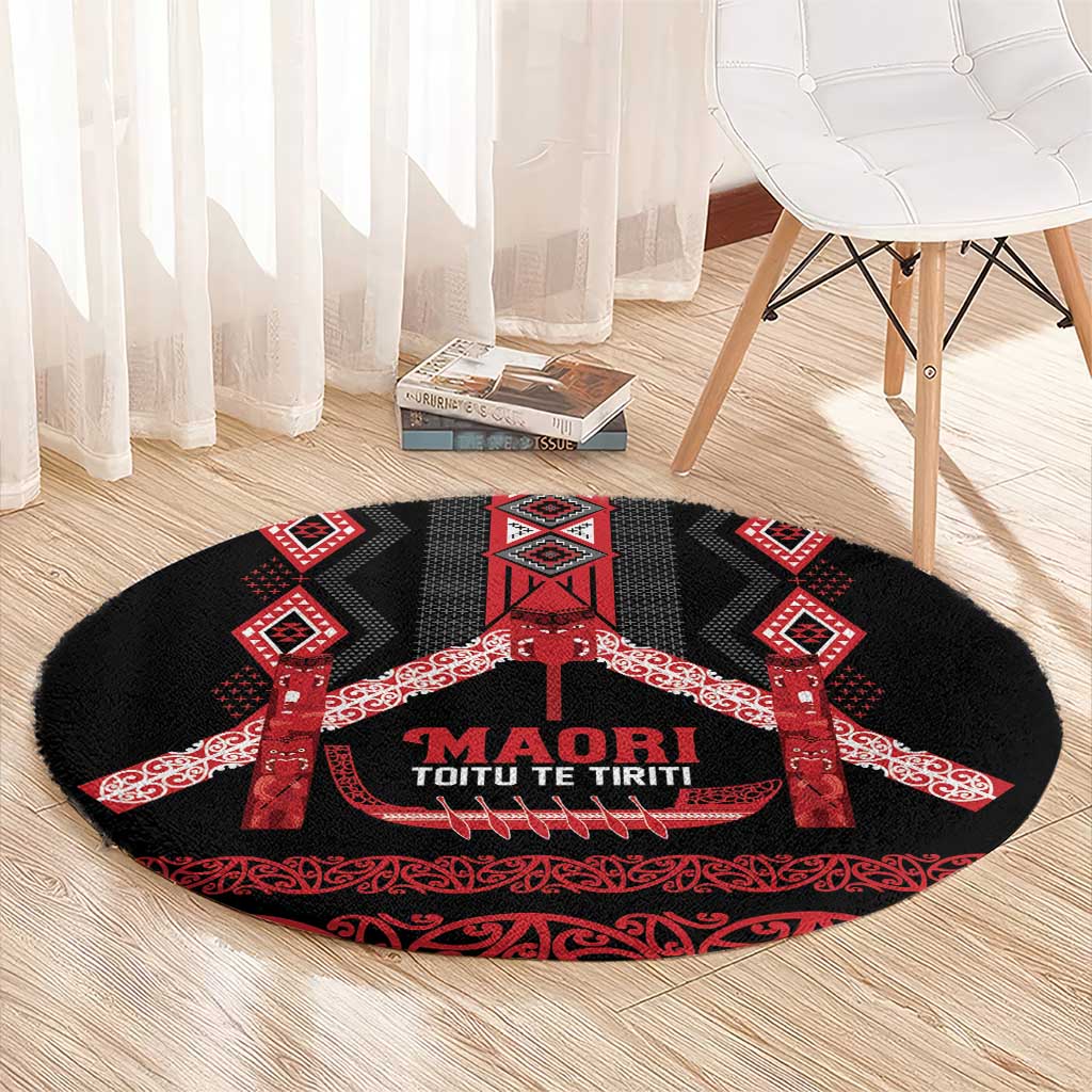 Toitu Te Tiriti Waitangi Round Carpet Black Wharenui House - Aussie Hoodie