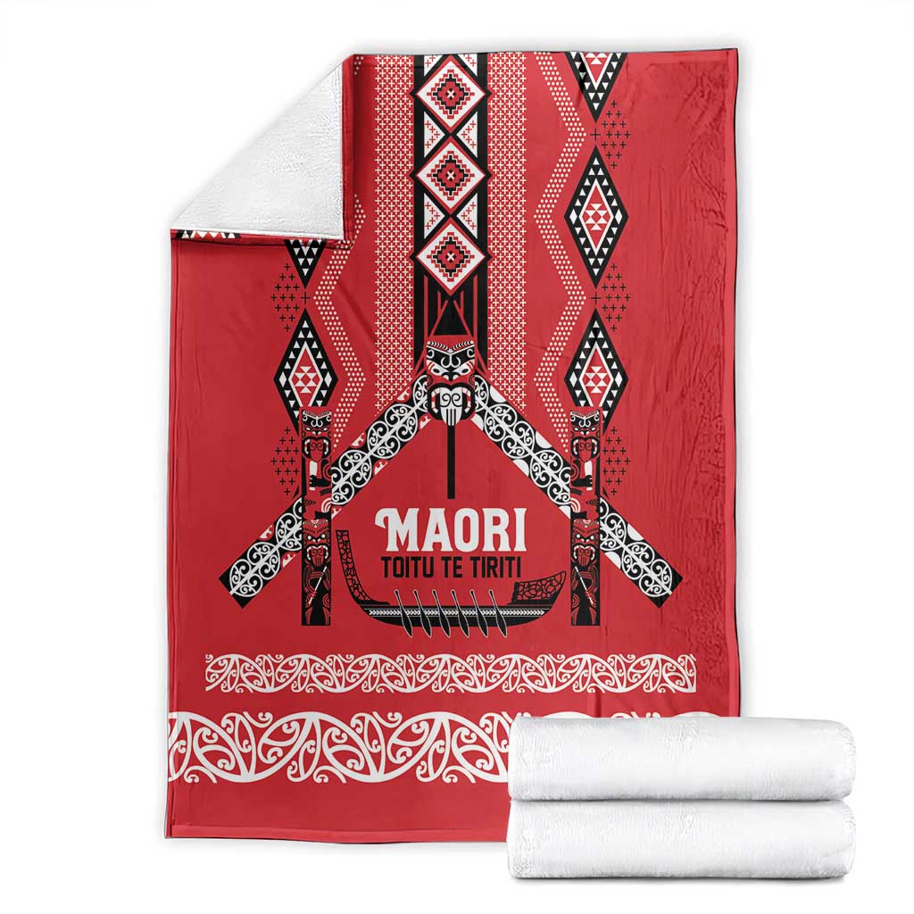 Toitu Te Tiriti Waitangi Blanket Red Wharenui House - Aussie Hoodie