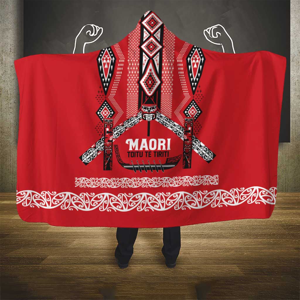 Toitu Te Tiriti Waitangi Hooded Blanket Red Wharenui House - Aussie Hoodie
