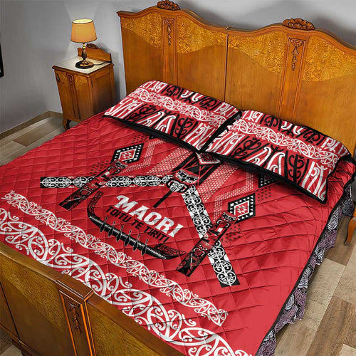 Toitu Te Tiriti Waitangi Quilt Bed Set Red Wharenui House - Aussie Hoodie