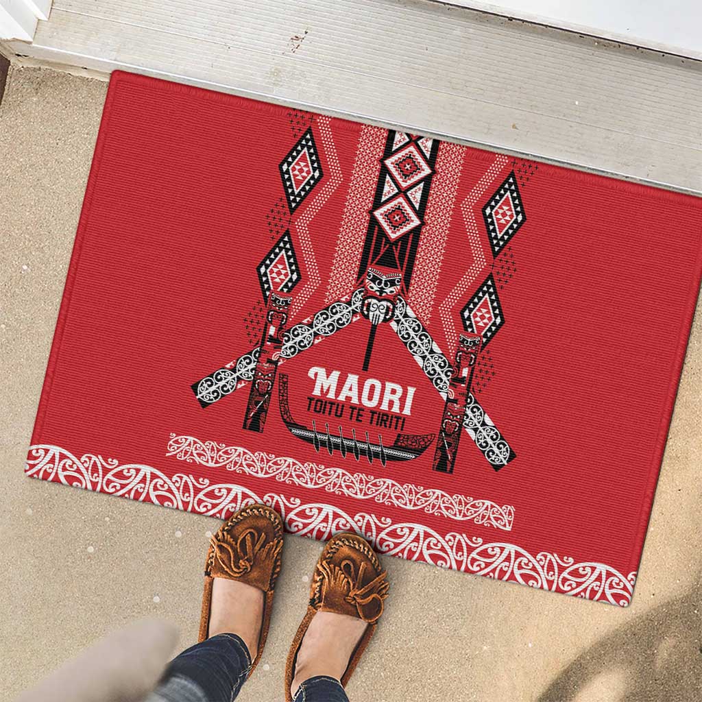 Toitu Te Tiriti Waitangi Rubber Doormat Red Wharenui House - Aussie Hoodie