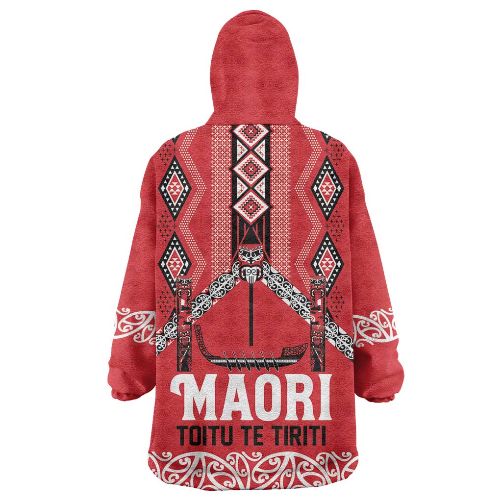 Toitu Te Tiriti Waitangi Wearable Blanket Hoodie Red Wharenui House - Aussie Hoodie