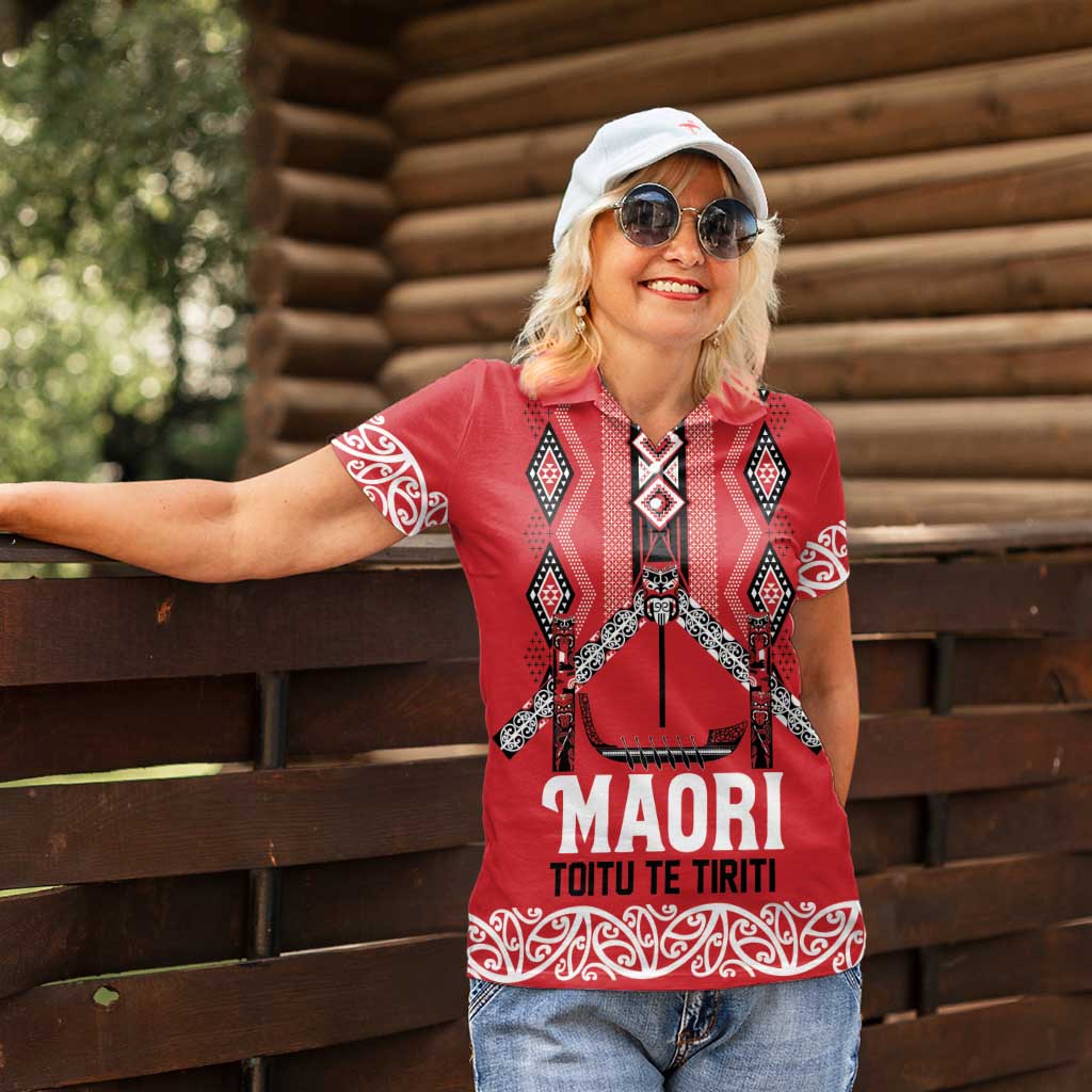 Toitu Te Tiriti Waitangi Women Polo Shirt Red Wharenui House - Aussie Hoodie