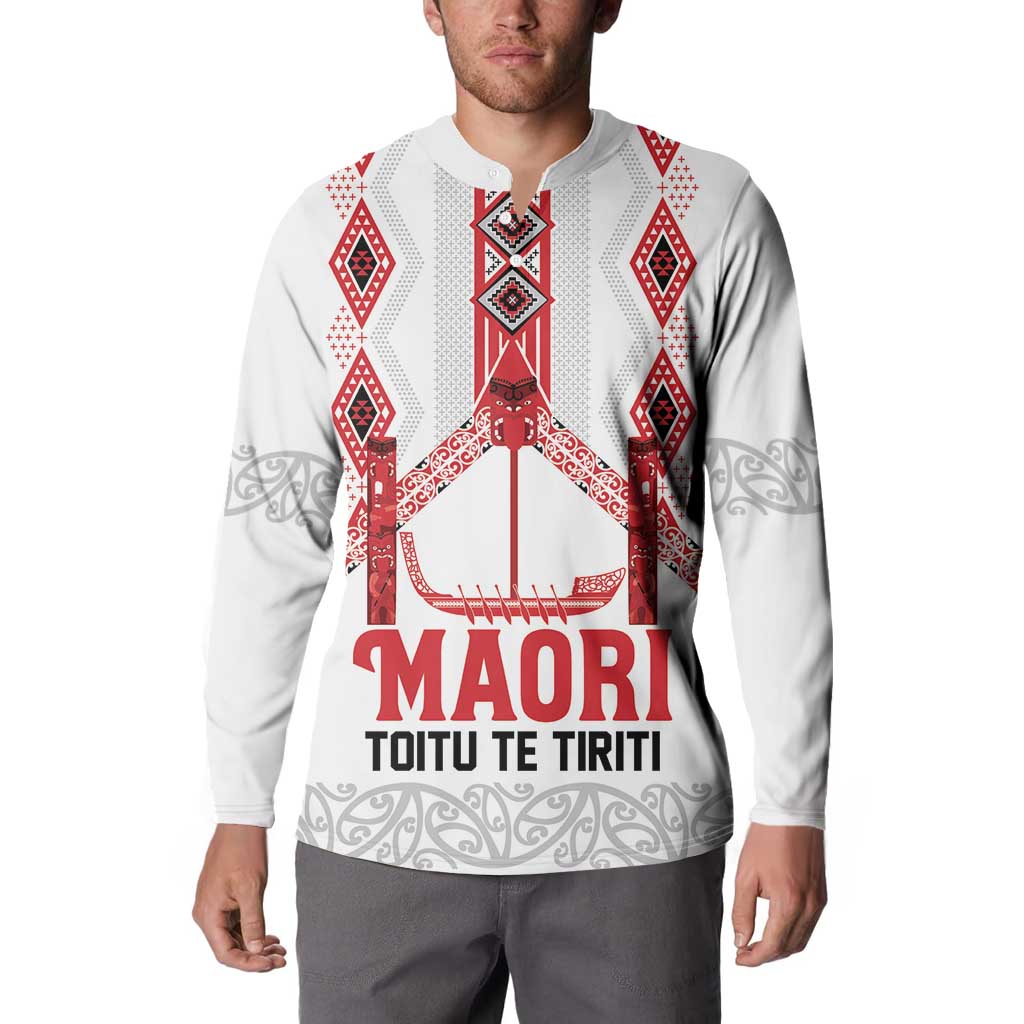 Toitu Te Tiriti Waitangi Button Sweatshirt White Wharenui House - Aussie Hoodie