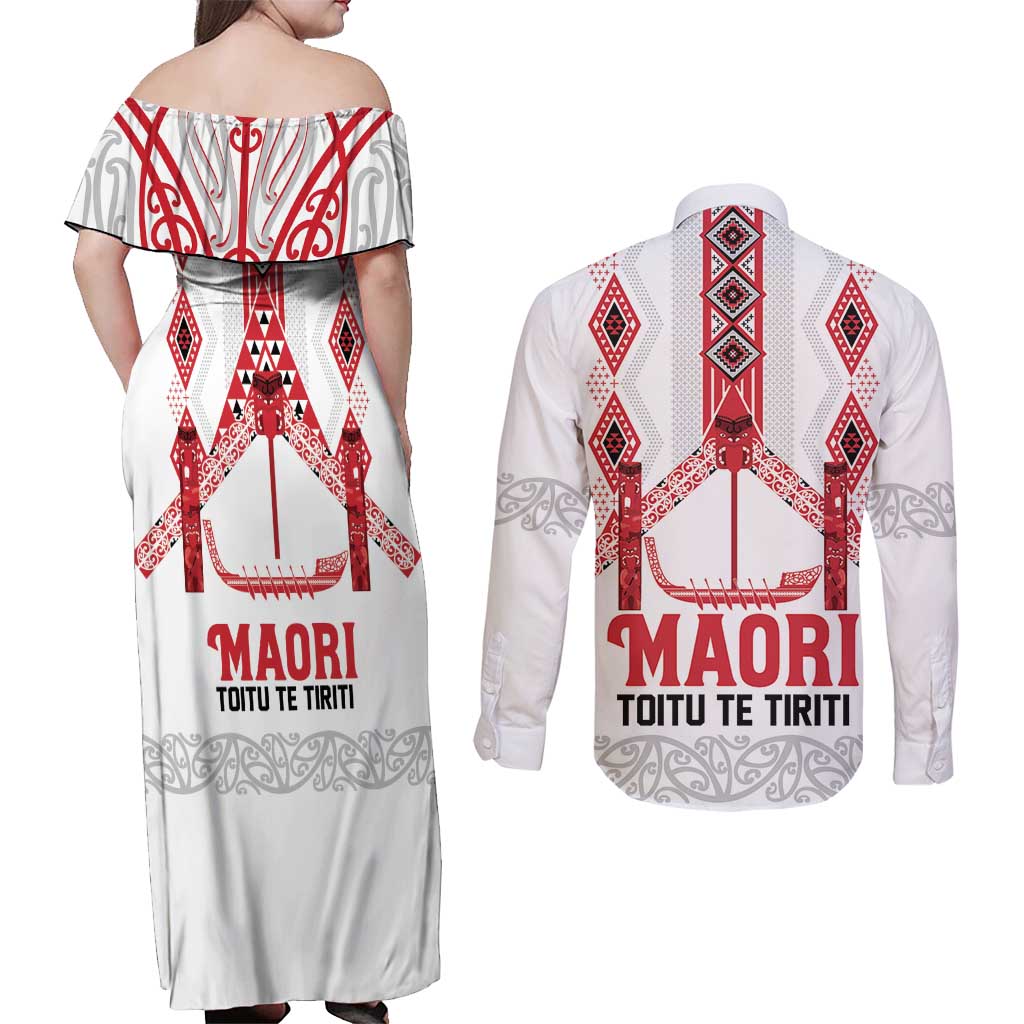 Toitu Te Tiriti Waitangi Couples Matching Off Shoulder Maxi Dress and Long Sleeve Button Shirt White Wharenui House - Aussie Hoodie
