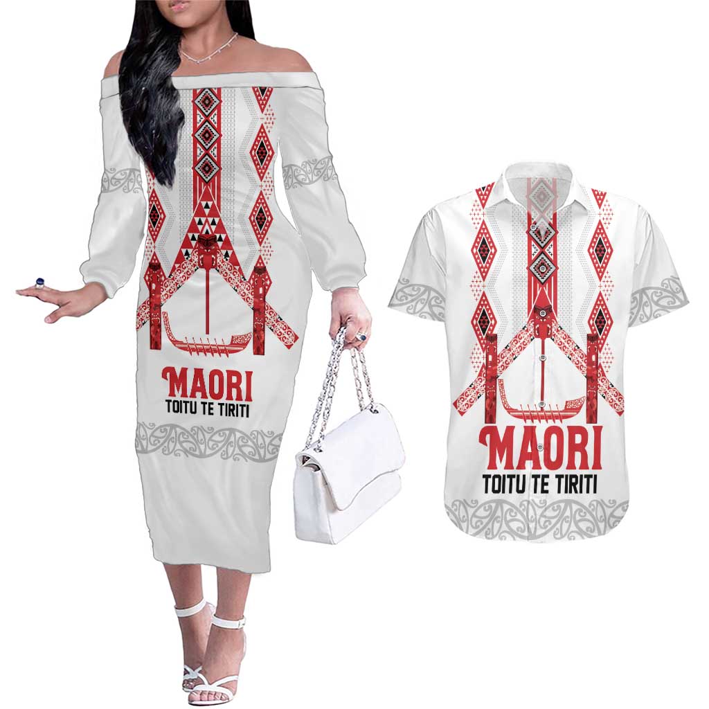 Toitu Te Tiriti Waitangi Couples Matching Off The Shoulder Long Sleeve Dress and Hawaiian Shirt White Wharenui House - Aussie Hoodie