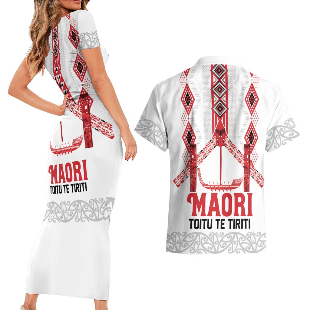 Toitu Te Tiriti Waitangi Couples Matching Short Sleeve Bodycon Dress and Hawaiian Shirt White Wharenui House - Aussie Hoodie