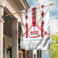 Toitu Te Tiriti Waitangi Garden Flag White Wharenui House - Aussie Hoodie