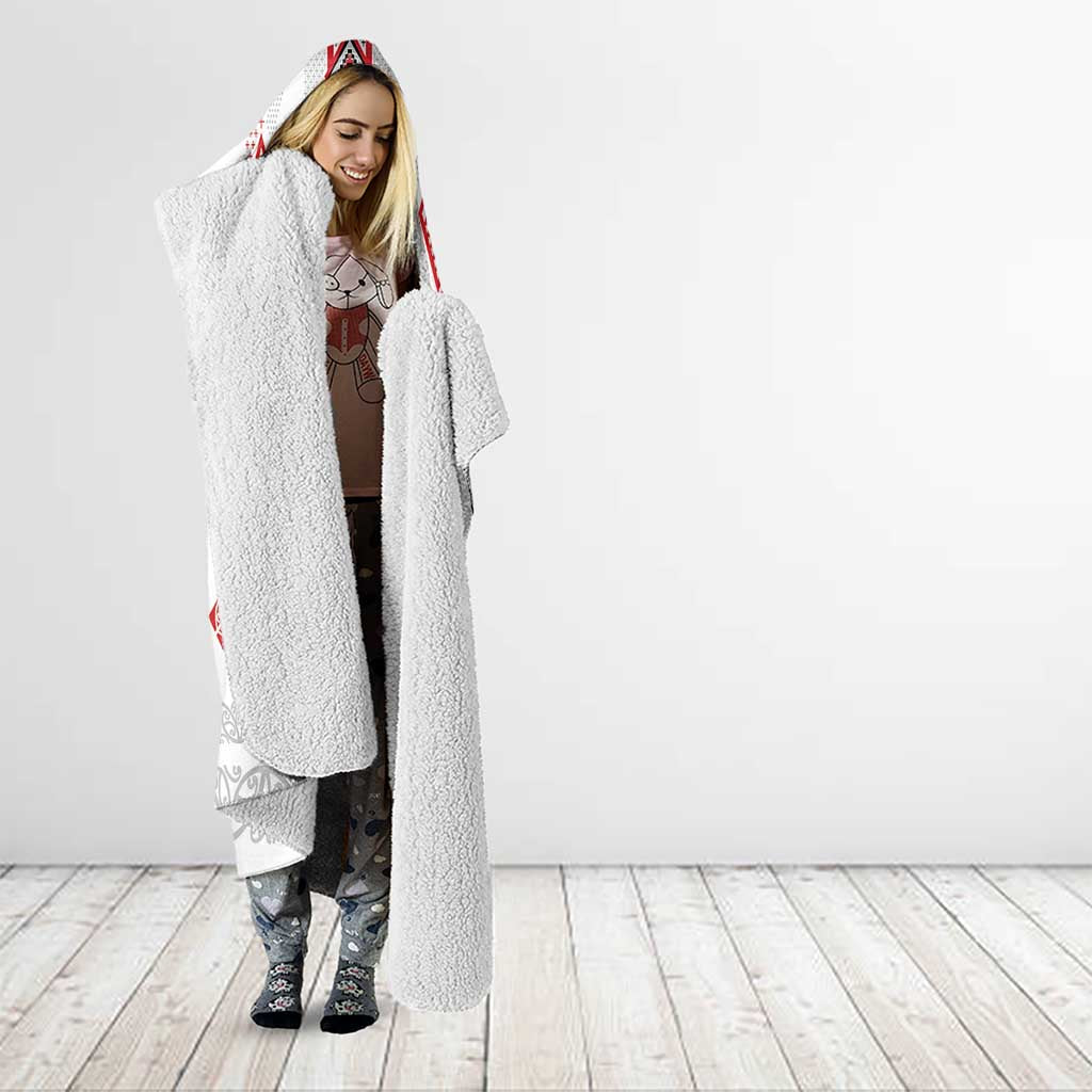 Toitu Te Tiriti Waitangi Hooded Blanket White Wharenui House - Aussie Hoodie