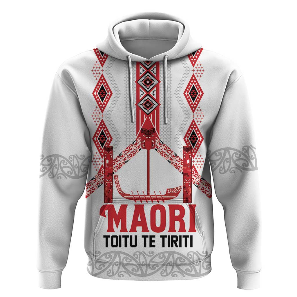 Toitu Te Tiriti Waitangi Hoodie White Wharenui House - Aussie Hoodie