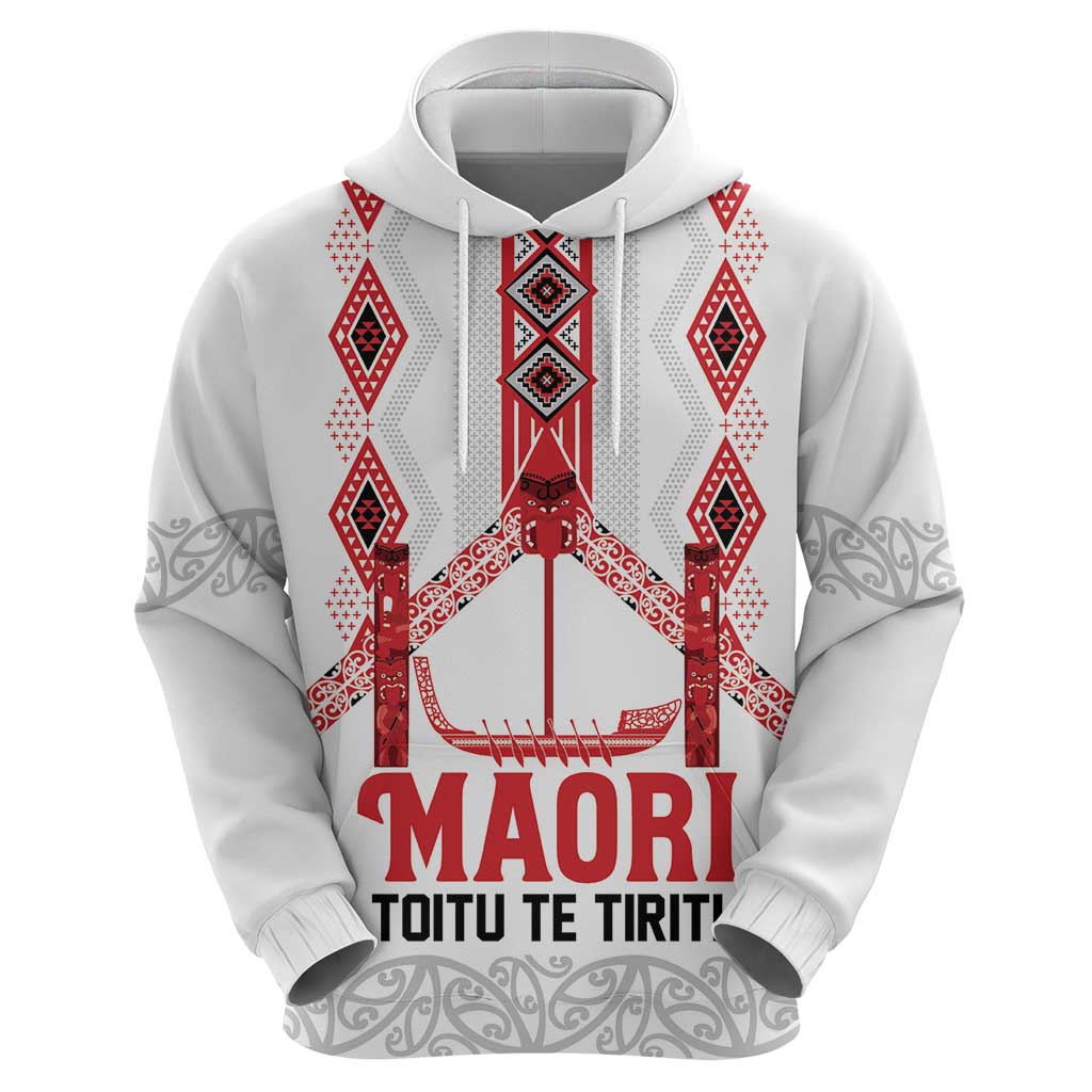 Toitu Te Tiriti Waitangi Hoodie White Wharenui House - Aussie Hoodie