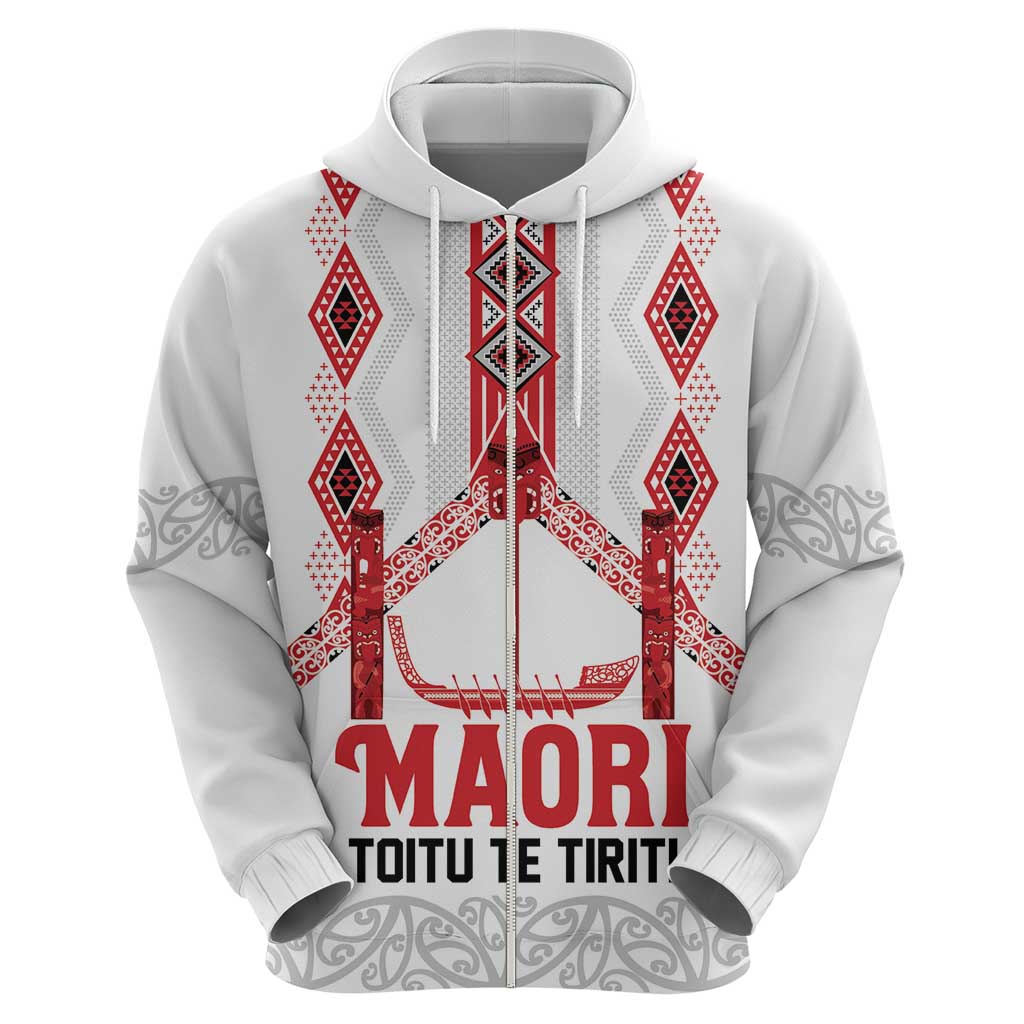 Toitu Te Tiriti Waitangi Hoodie White Wharenui House - Aussie Hoodie