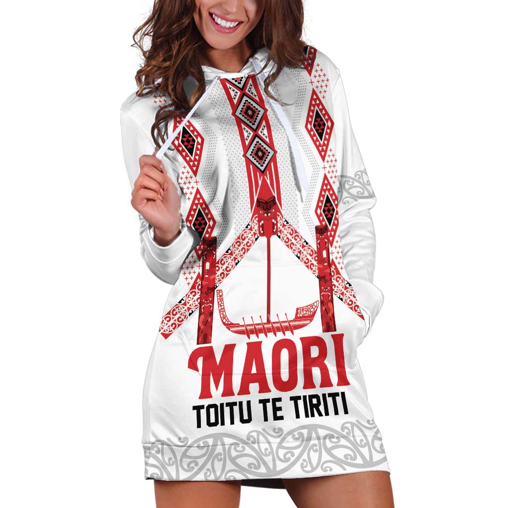 Toitu Te Tiriti Waitangi Hoodie Dress White Wharenui House - Aussie Hoodie