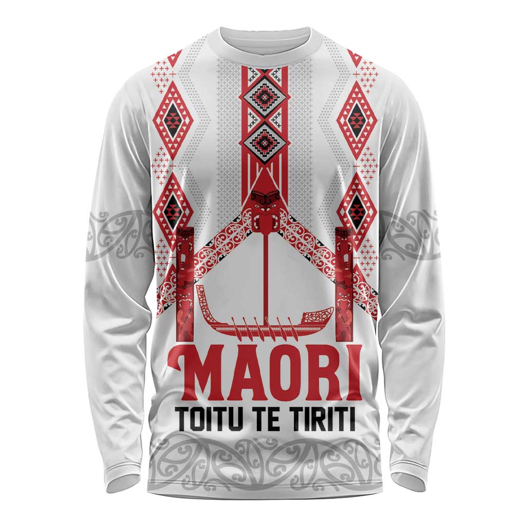 Toitu Te Tiriti Waitangi Long Sleeve Shirt White Wharenui House - Aussie Hoodie