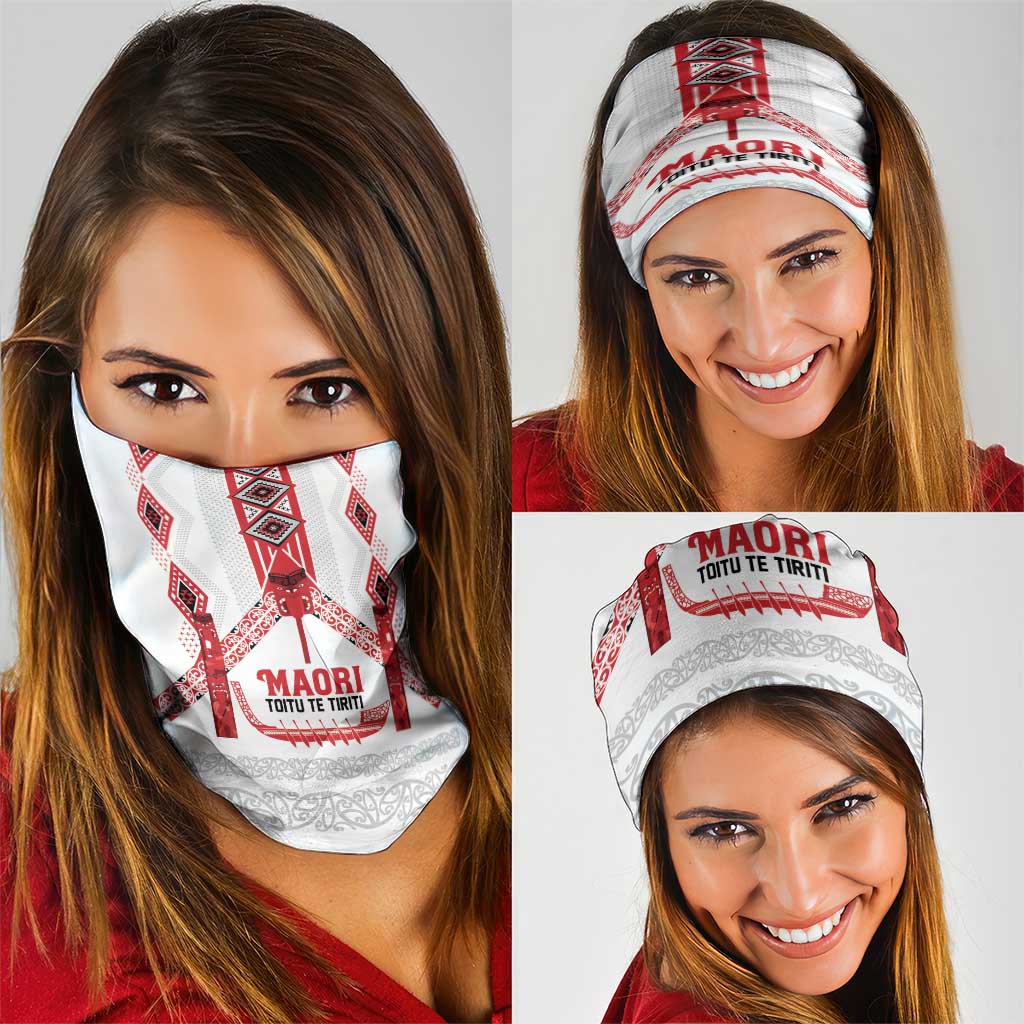 Toitu Te Tiriti Waitangi Neck Gaiter White Wharenui House - Aussie Hoodie