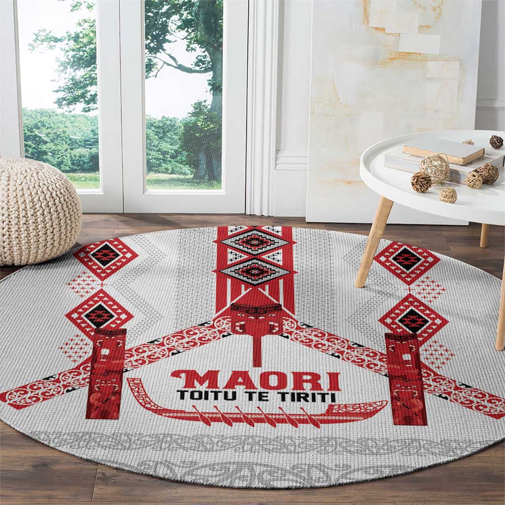 Toitu Te Tiriti Waitangi Round Carpet White Wharenui House - Aussie Hoodie