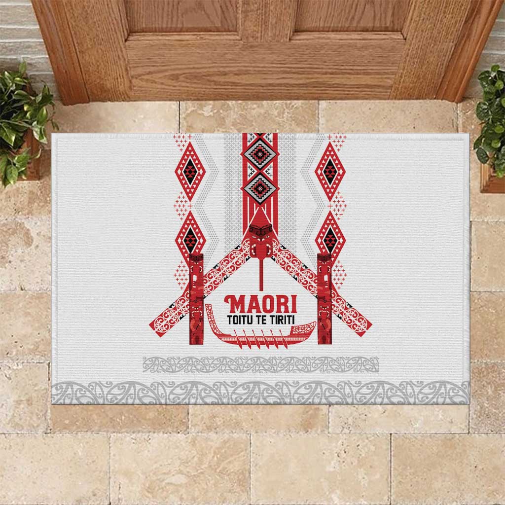 Toitu Te Tiriti Waitangi Rubber Doormat White Wharenui House - Aussie Hoodie