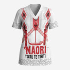 Toitu Te Tiriti Waitangi Scrub Top White Wharenui House - Aussie Hoodie