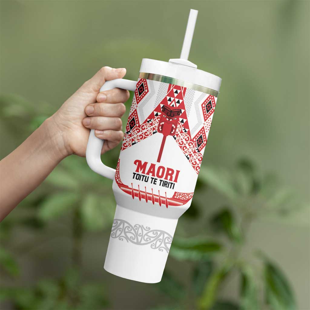 Toitu Te Tiriti Waitangi Tumbler With Handle White Wharenui House - Aussie Hoodie