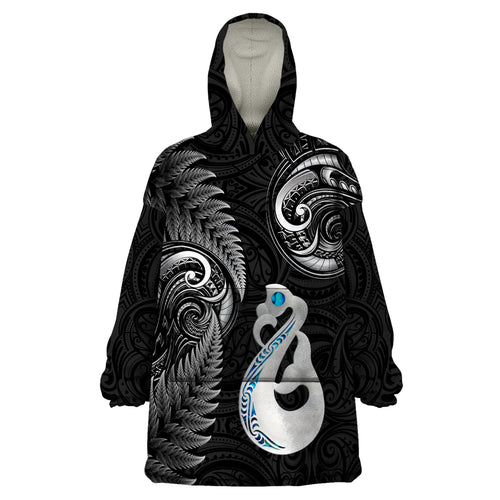 personalised-new-zealand-wearable-blanket-hoodie-aotearoa-silver-fern-with-manaia-maori-unique-black