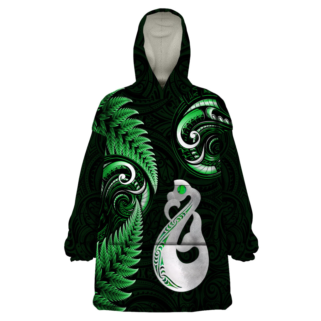 personalised-new-zealand-wearable-blanket-hoodie-aotearoa-silver-fern-with-manaia-maori-unique-green
