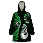 personalised-new-zealand-wearable-blanket-hoodie-aotearoa-silver-fern-with-manaia-maori-unique-green