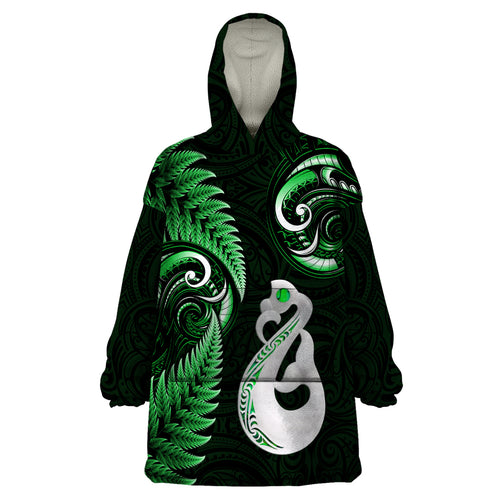 personalised-new-zealand-wearable-blanket-hoodie-aotearoa-silver-fern-with-manaia-maori-unique-green