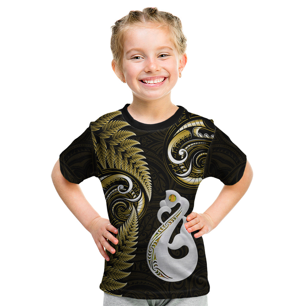 personalised-new-zealand-kid-t-shirt-aotearoa-silver-fern-with-manaia-maori-unique-gold