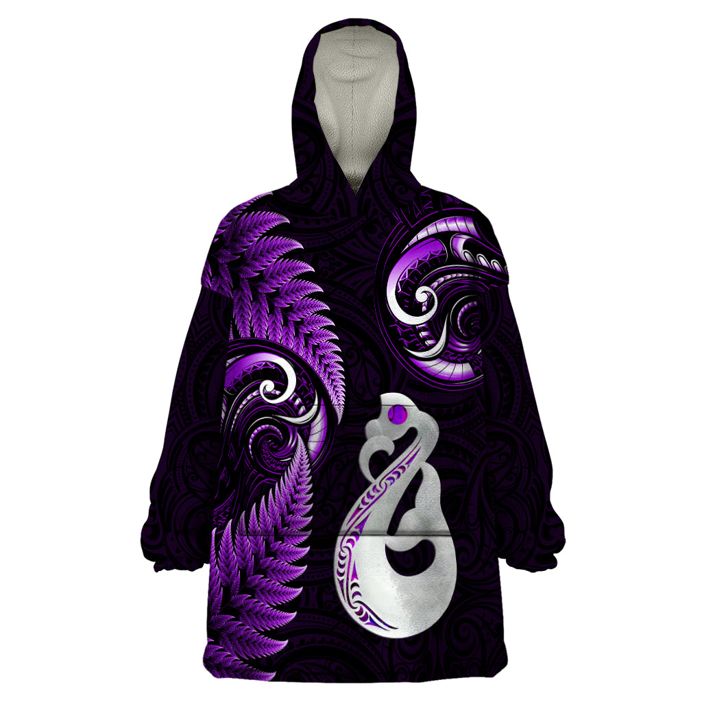 personalised-new-zealand-wearable-blanket-hoodie-aotearoa-silver-fern-with-manaia-maori-unique-purple