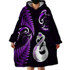 personalised-new-zealand-wearable-blanket-hoodie-aotearoa-silver-fern-with-manaia-maori-unique-purple