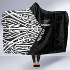 New Zealand Silver Fern Rugby Custom Hooded Blanket Maori Koru Go Black Fern - Aussie Hoodie