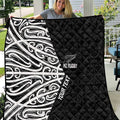 New Zealand Silver Fern Rugby Custom Quilt Maori Koru Go Black Fern - Aussie Hoodie