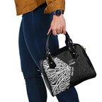 New Zealand Silver Fern Rugby Custom Shoulder Handbag Maori Koru Go Black Fern - Aussie Hoodie