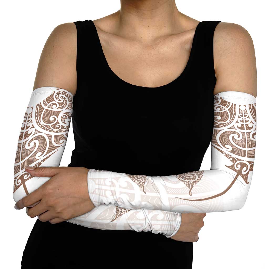 New Zealand Manta Ray Tattoo Arm Sleeves Aotearoa Maori Haehae Beige - Aussie Hoodie