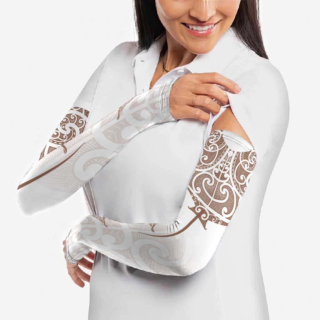 New Zealand Manta Ray Tattoo Arm Sleeves Aotearoa Maori Haehae Beige - Aussie Hoodie