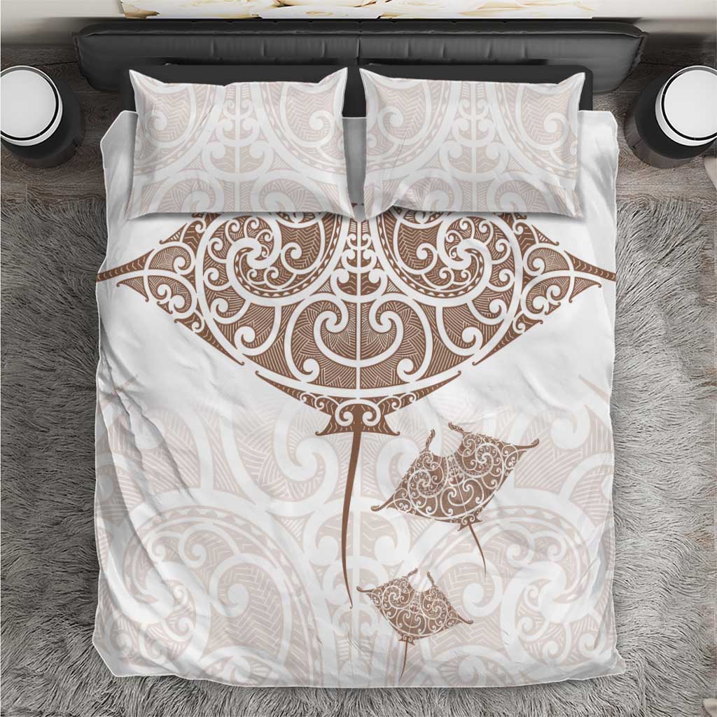 New Zealand Manta Ray Tattoo Bedding Set Aotearoa Maori Haehae Beige - Aussie Hoodie