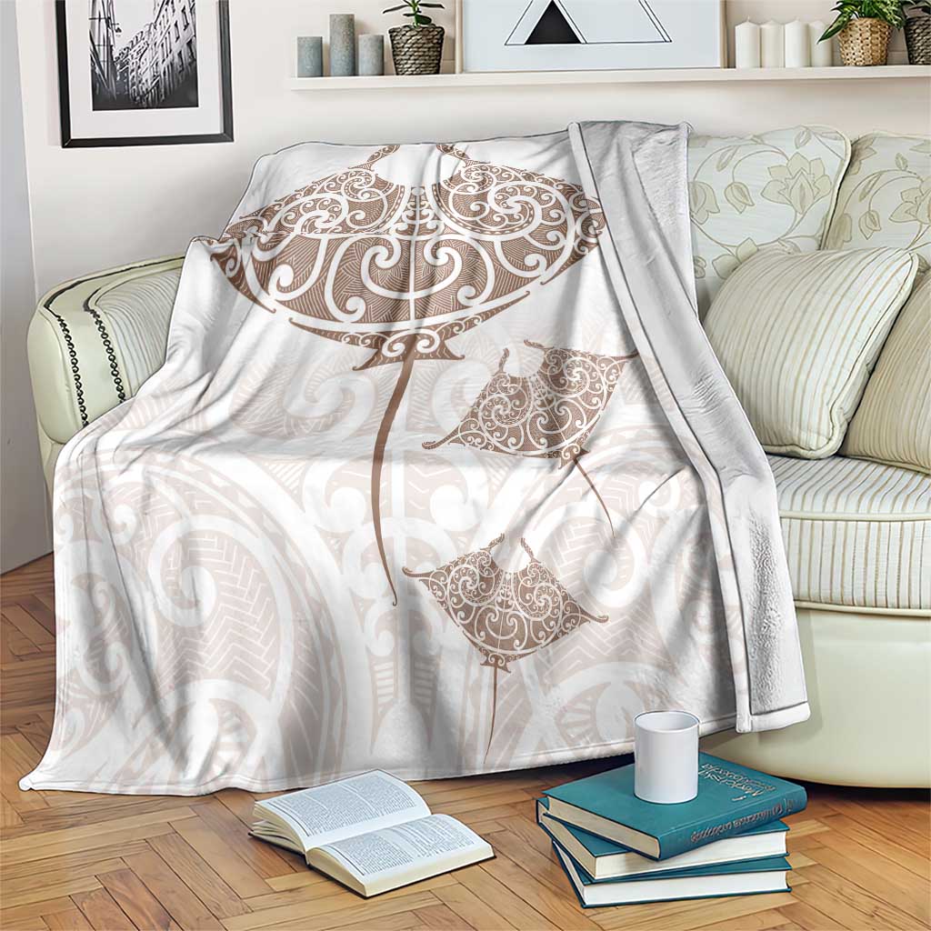 New Zealand Manta Ray Tattoo Blanket Aotearoa Maori Haehae Beige - Aussie Hoodie