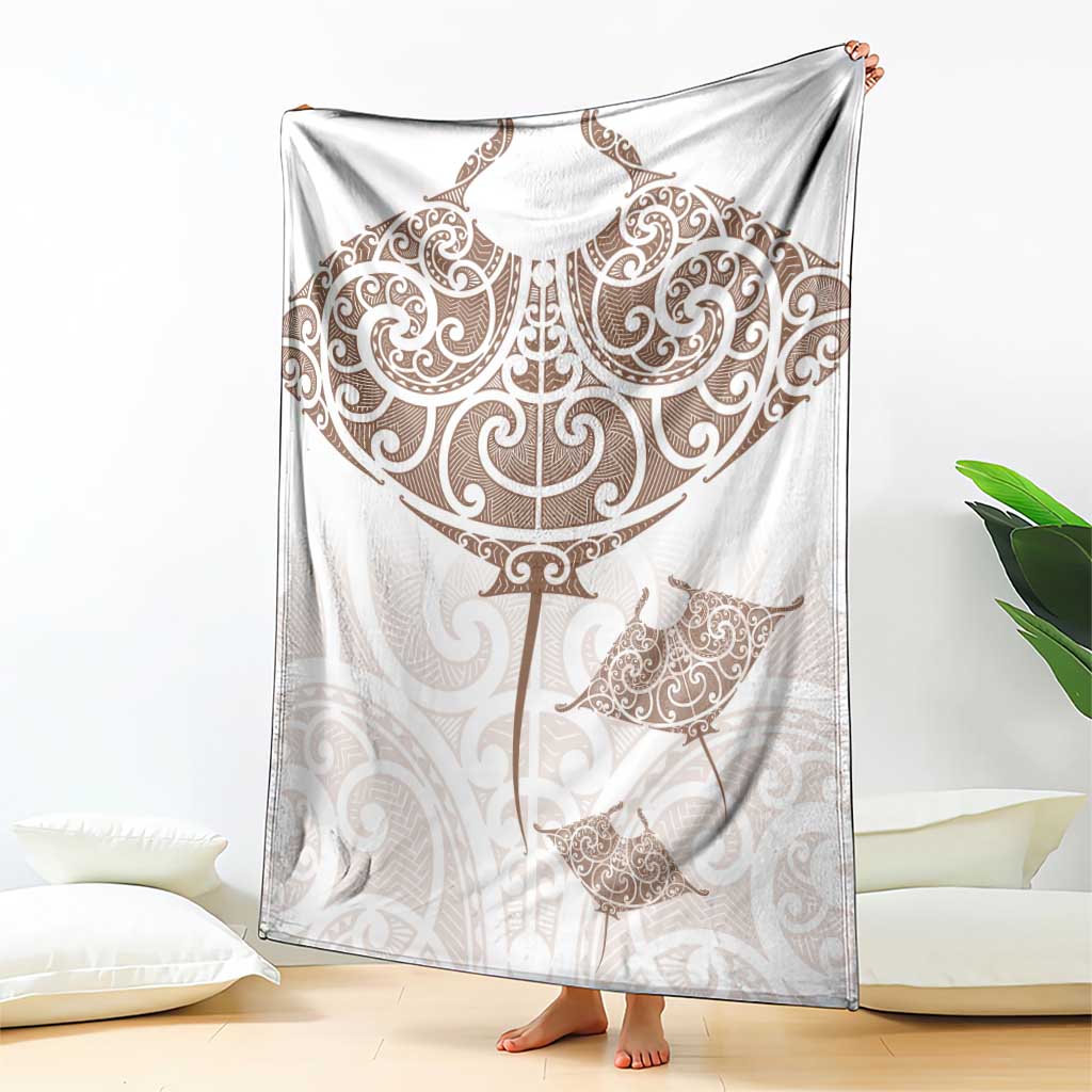 New Zealand Manta Ray Tattoo Blanket Aotearoa Maori Haehae Beige - Aussie Hoodie